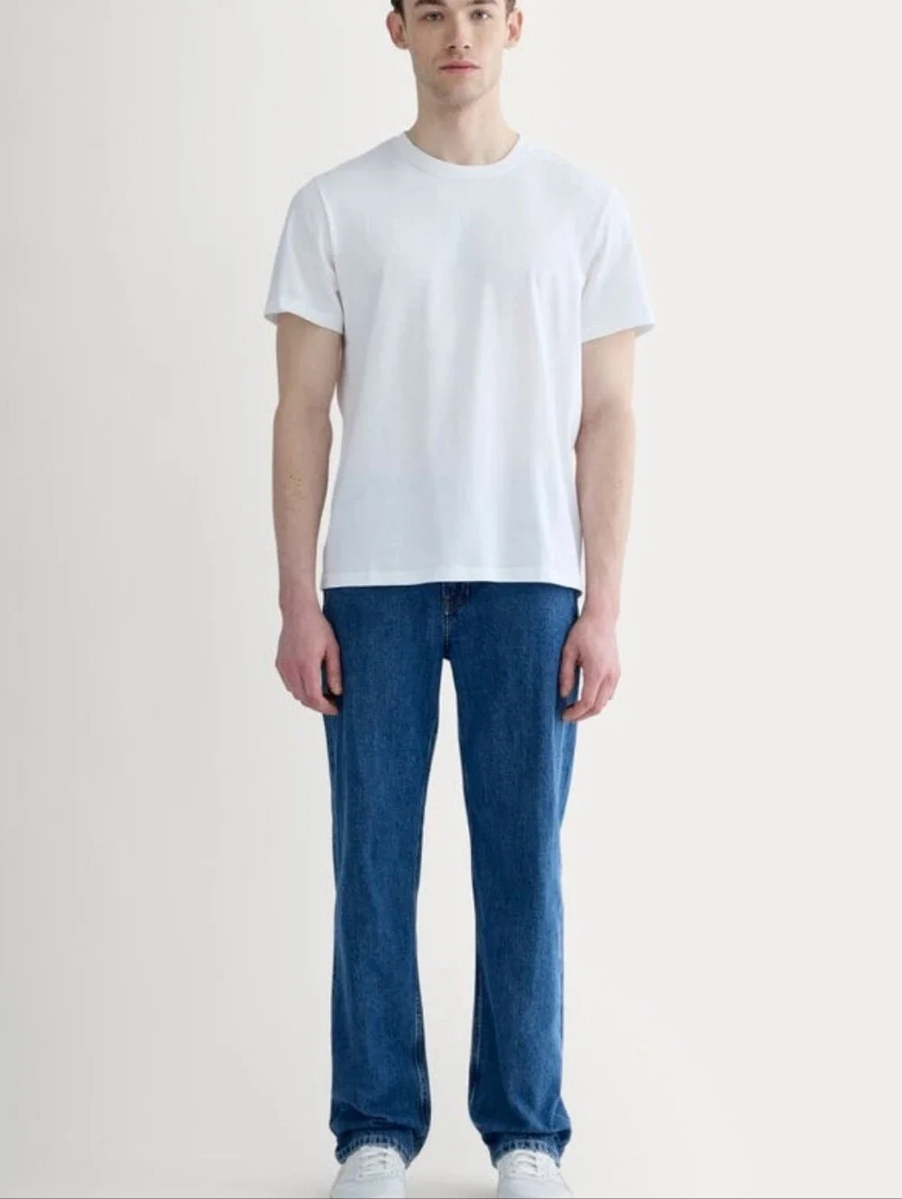 Everlane Premium Weight Uniform Men's Crew T-Shirt, White, M - Picture 2 of 4